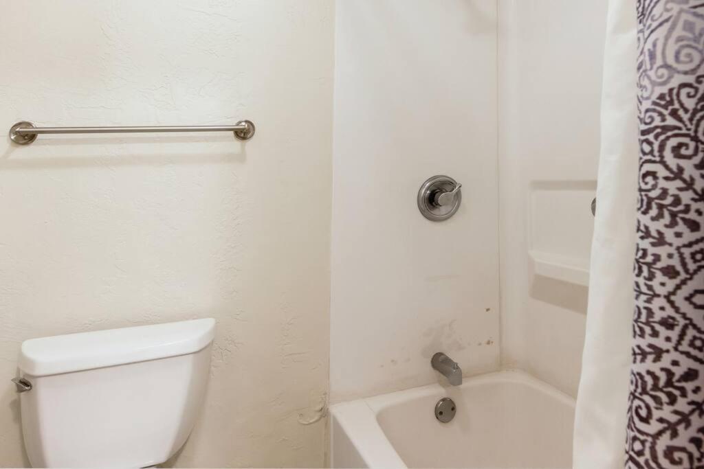 Lovely 1 Bedroom With Kitchen, Free Wifi & Parking Kapa'a Zewnętrze zdjęcie