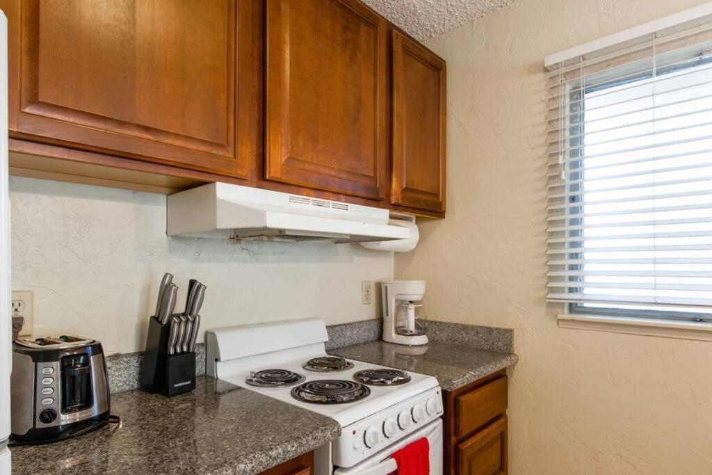 Lovely 1 Bedroom With Kitchen, Free Wifi & Parking Kapa'a Zewnętrze zdjęcie